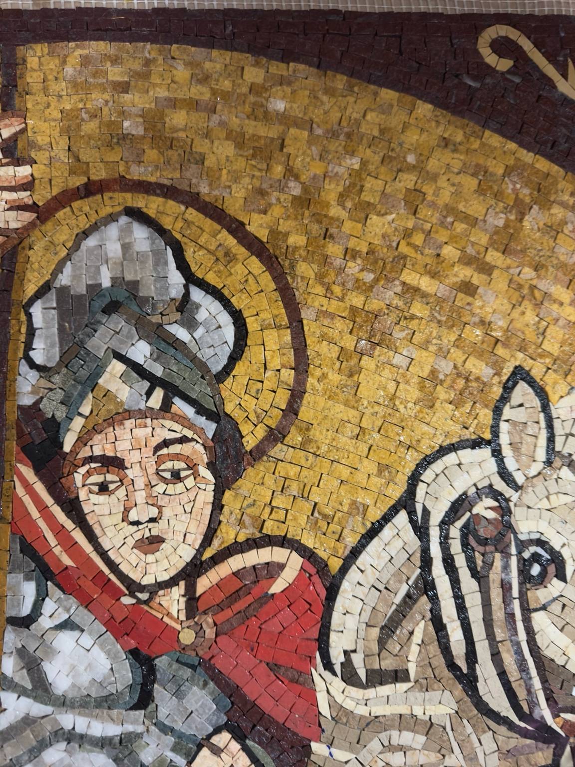 Obra de Mosaico – San Jorge y el Dragón (Arte en Piedra Hecho a Mano)