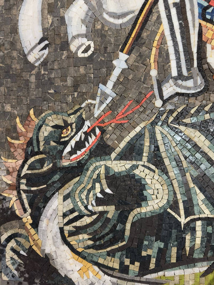 Obra de Mosaico – San Jorge Derrotando al Dragón (Arte en Piedra Hecho a Mano)